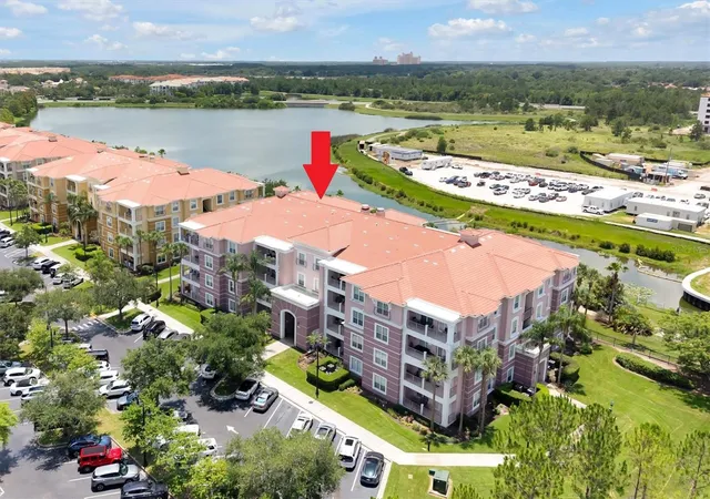 Listing Photo 5 - Condo for sale in building located at 5048 Shoreway Loop, Orlando, FL 32819 - Unit #40404