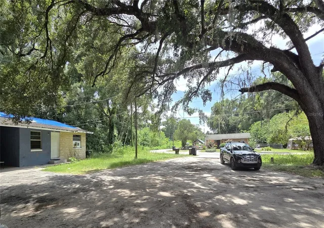 Listing Photo 4 - Condo for sale in building located at 521-535 NW 19th Ave, OCALA, FL 34475