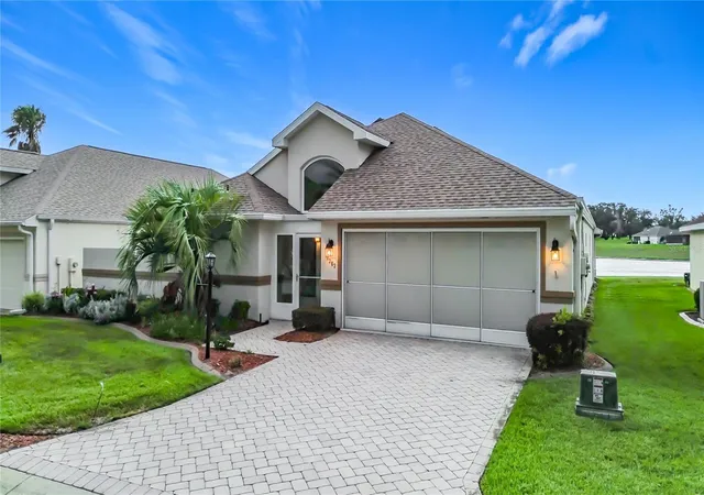 Photo 2 of Single family home for sale at 11363 Se 177th Lane, Summerfield, FL 34491 | MLS# G5114621 | Listing updated on 2026-09-16