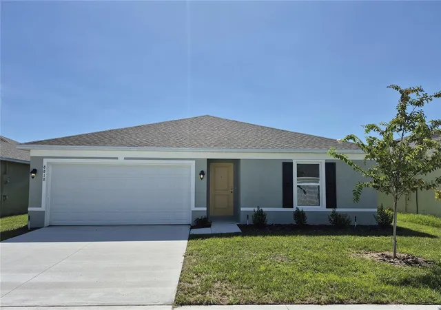 Photo 1 of Single family home for sale at 8818 Pine Bark Way, Wildwood, FL 34785 | MLS# C7528045 | Listing updated on 2026-09-16