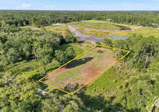 Photo 1 of Land for sale at 100 Berryhill Dr, Webster, FL 33597 | MLS# W7887333 | Listing updated on 2026-09-16