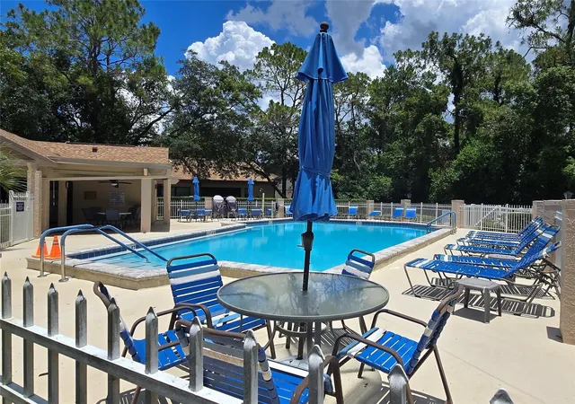 Photo 2 of Sale Pending at 6695 Pin Oak Ct, Spring Hill, FL 34606 | MLS# W7887339 | Listing updated on 2026-09-17