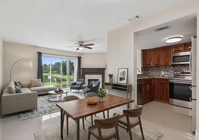 Photo 3 of Townhouse for sale at 214 Majors Ln #C, Kissimmee, FL 34743 | MLS# O6423130 | Listing updated on 2026-09-18
