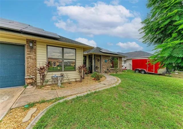 Photo 2 of Sale Pending at 2147 Floribanna St, North Port, FL 34287 | MLS# A4699347 | Listing updated on 2026-10-06