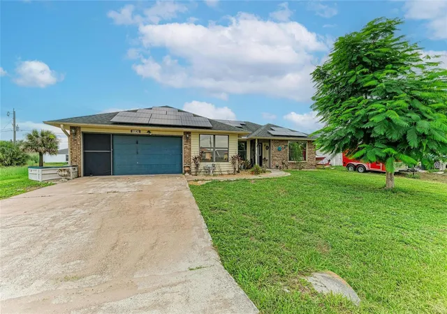 Photo 3 of Sale Pending at 2147 Floribanna St, North Port, FL 34287 | MLS# A4699347 | Listing updated on 2026-10-06