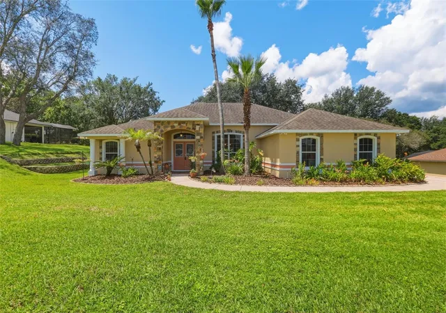 Photo 1 of Single family home for sale at 11340 Alameda Sandra Dr, Clermont, FL 34711 | MLS# O6423688 | Listing updated on 2026-10-22