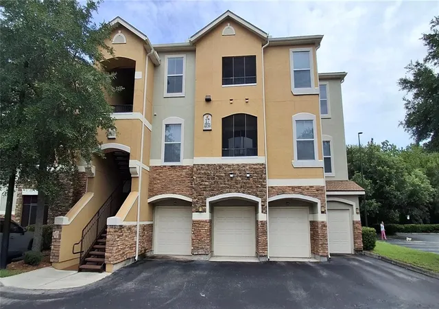 Photo 1 of Condo for sale at 8539 Gate Pkwy W #1737, Jacksonville, FL 32216 | MLS# A4700009 | Listing updated on 2026-10-02