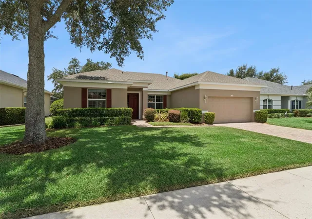 Photo 2 of Single family home for sale at 1028 Everest St, Clermont, FL 34711 | MLS# O6425200 | Listing updated on 2026-10-07