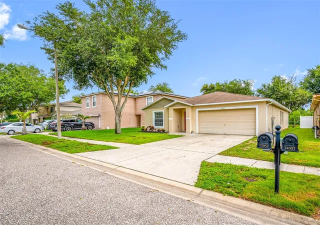 Photo 2 of Single family home for sale at 13953 Jacobson Dr, Odessa, FL 33556 | MLS# TB8530189 | Listing updated on 2026-10-01