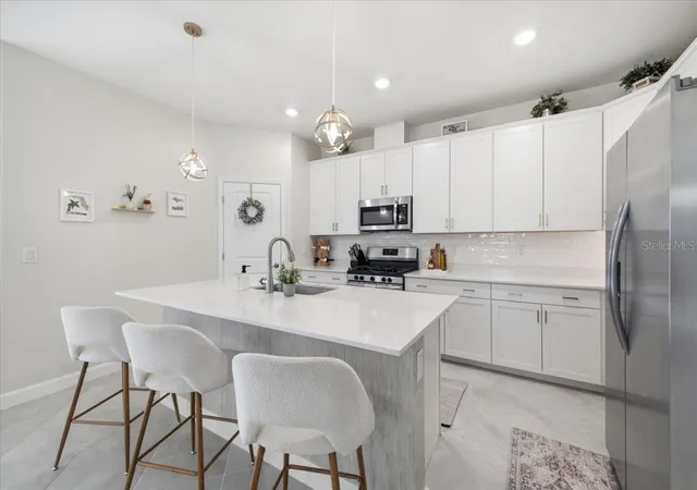 Photo 3 of Single family home for sale at 5250 Coral Reef Way, Bradenton, FL 34211 | MLS# A4700301 | Listing updated on 2026-10-11