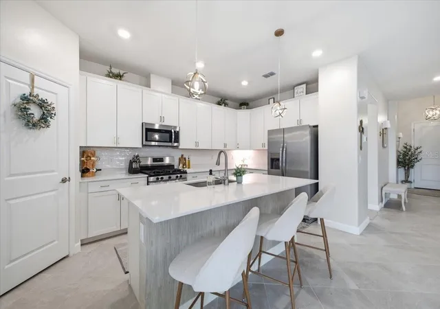 Photo 3 of Single family home for sale at 5250 Coral Reef Way, Bradenton, FL 34211 | MLS# A4700301 | Listing updated on 2026-10-11