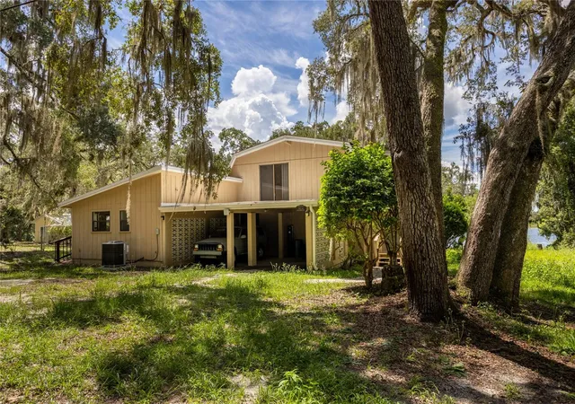 Photo 1 of Single family home for sale at 122 Cowpen Ln, Hawthorne, FL 32640 | MLS# GC542056 | Listing updated on 2026-09-16