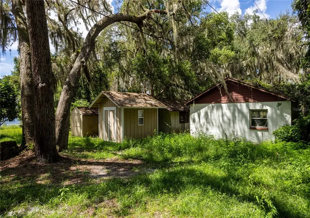 Photo 2 of Single family home for sale at 122 Cowpen Ln, Hawthorne, FL 32640 | MLS# GC542056 | Listing updated on 2026-09-16