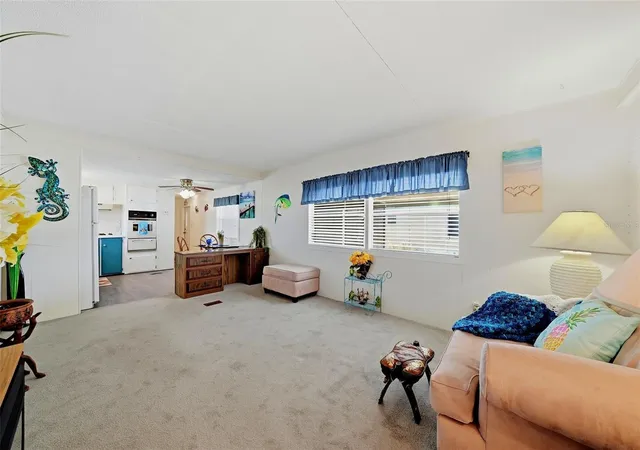 Photo 3 of Manufactured home for sale at 12116 Horseshoe Ln, Hudson, FL 34667 | MLS# W7887779 | Listing updated on 2026-09-17