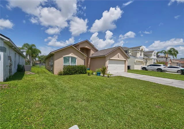Photo 2 of Single family home for sale at 2486 Is Clb Way, Orlando, FL 32822 | MLS# O6426479 | Listing updated on 2026-09-17