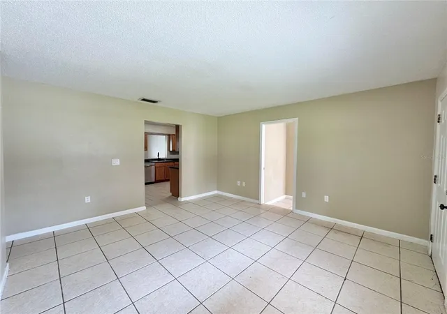 Photo 3 of Single family home for sale at 506 Thomas Ave, Winter Haven, FL 33880 | MLS# P4939370 | Listing updated on 2026-09-29