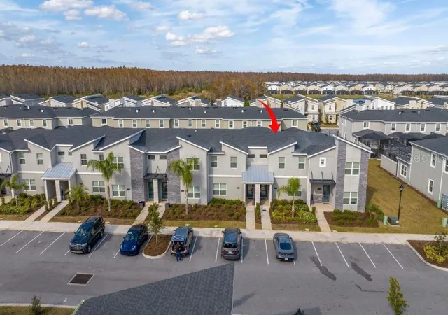 Photo 3 of Townhouse for sale at 4337 Quote St, Kissimmee, FL 34746 | MLS# O6427004 | Listing updated on 2026-10-05