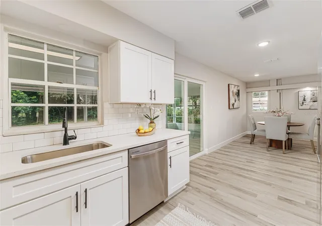 Photo 4 of Single family home for sale at 1955 Capps Rd, Lake Wales, FL 33898 | MLS# L4963688 | Listing updated on 2026-09-08