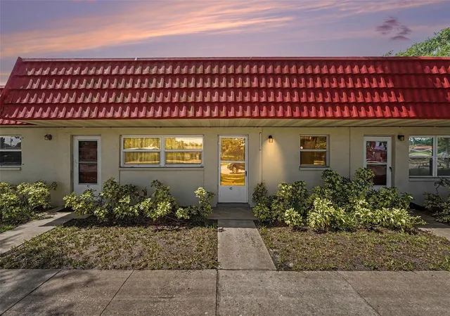 Photo 1 of Single family home for sale at 5870 38th Avenue N #43, Saint Petersburg, FL 33710 | MLS# A4700746 | Listing updated on 2026-10-22