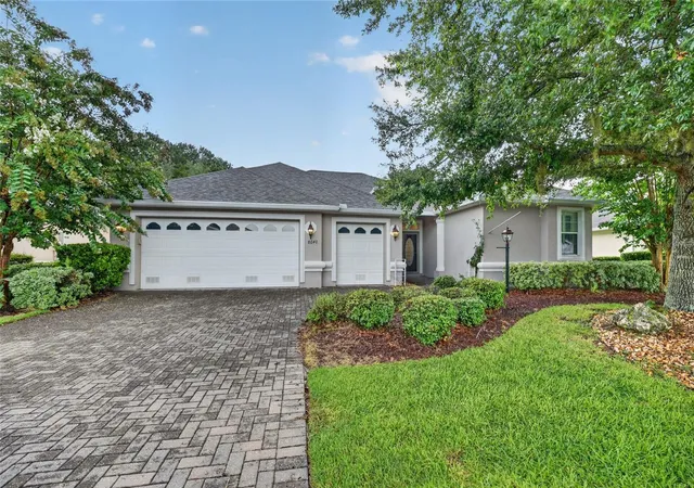 Photo 3 of Single family home for sale at 8640 Sw 86th Circle, Ocala, FL 34481 | MLS# OM728996 | Listing updated on 2026-09-16