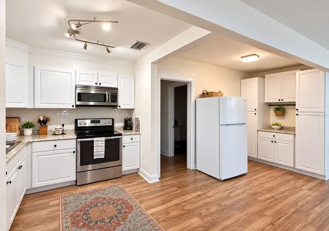 Photo 4 of Single family home for sale at 4924 45th Avenue N, Saint Petersburg, FL 33709 | MLS# TB8531916 | Listing updated on 2026-09-18