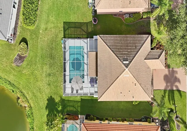Photo 3 of Single family home for sale at 6904 74th Street Cir E, Bradenton, FL 34203 | MLS# A4700856 | Listing updated on 2026-09-22