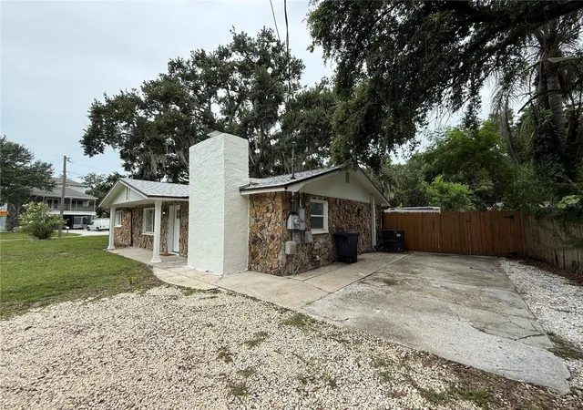 Photo 3 of Single family home for sale at 4553 Edith St, New Port Richey, FL 34652 | MLS# S5154317 | Listing updated on 2026-10-22