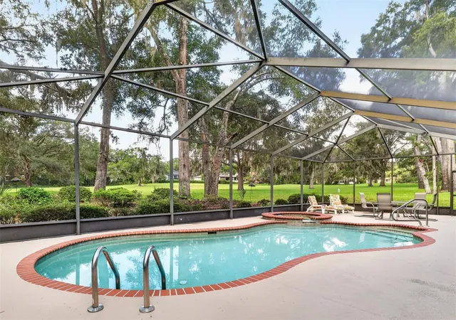 Photo 3 of Single family home for sale at 19666 SW 88th Loop, Dunnellon, FL 34432 | MLS# OM729192 | Listing updated on 2026-10-06