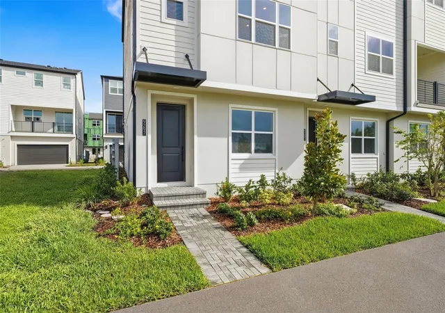 Townhouse for sale at 9297 Luminary Blvd, ORLANDO, FL 32827 | MLS# O6428541