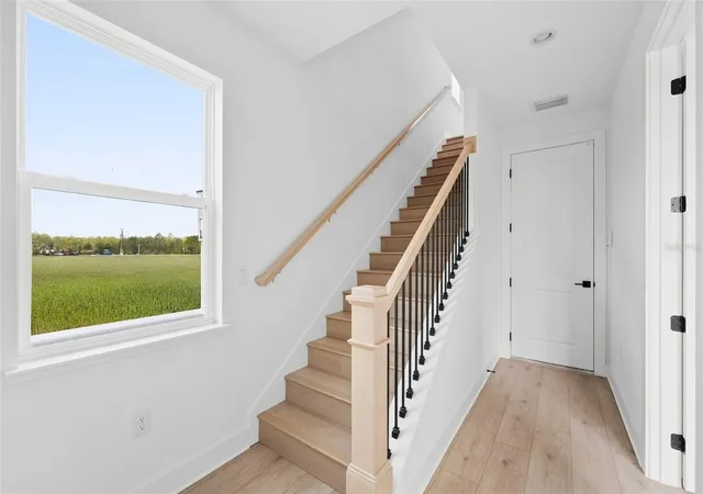 Photo 4 of Townhouse for sale at 9297 Luminary Blvd, Orlando, FL 32827 | MLS# O6428541 | Listing updated on 2026-09-17