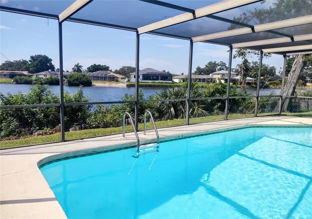 Photo 3 of Single Family Residence at 619 Riviera Bay Dr NE, Saint Petersburg, FL 33702 | MLS# TB8533206 | | Sold on 2026-10-23