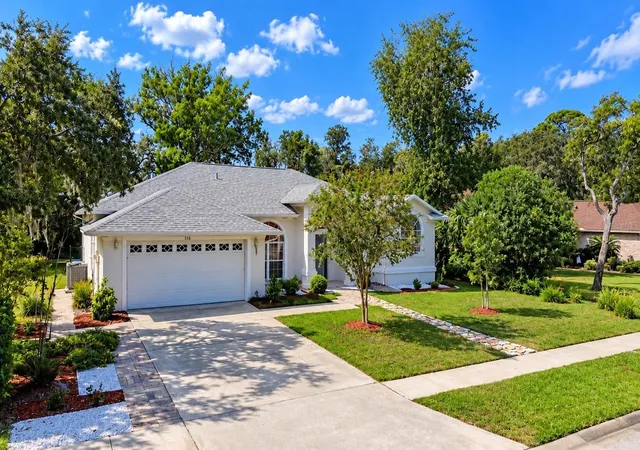 Photo 3 of Single family home for sale at 516 Sun Lake Dr, Port Orange, FL 32127 | MLS# NS1088853 | Listing updated on 2026-09-16