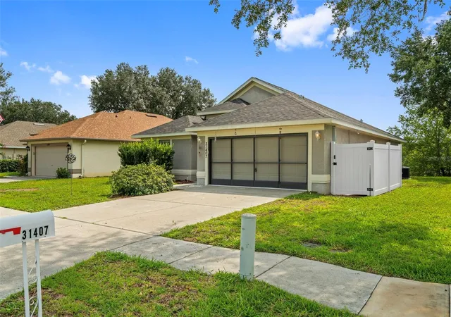 Photo 3 of Sale Pending at 31407 Satinleaf Run, Brooksville, FL 34602 | MLS# TB8533381 | Listing updated on 2026-10-03