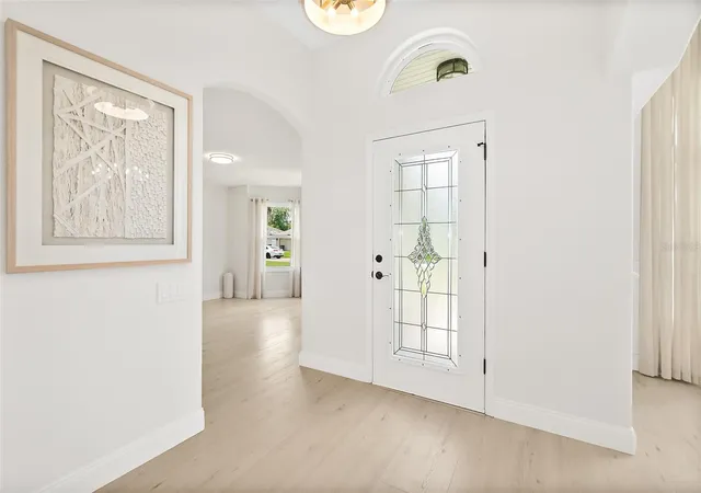 Photo 3 of Single family home for sale at 10 Southern Tr Blvd, Ormond Beach, FL 32174 | MLS# FC320265 | Listing updated on 2026-09-27