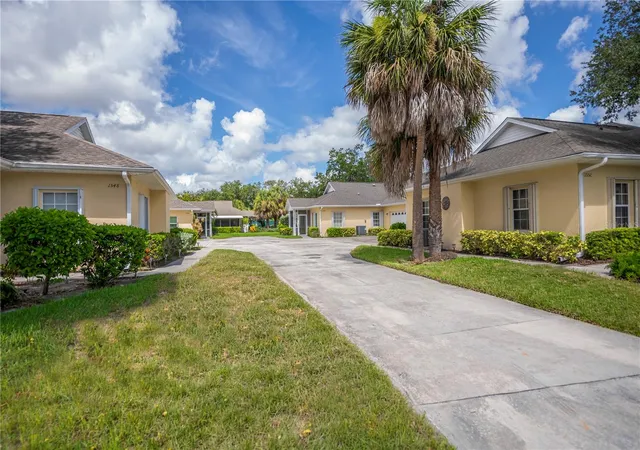 Photo 2 of Single family home for sale at 1554 Red Oak Ln, Port Charlotte, FL 33948 | MLS# C7528932 | Listing updated on 2026-10-02