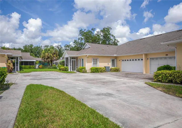 Photo 3 of Single family home for sale at 1554 Red Oak Ln, Port Charlotte, FL 33948 | MLS# C7528932 | Listing updated on 2026-10-02