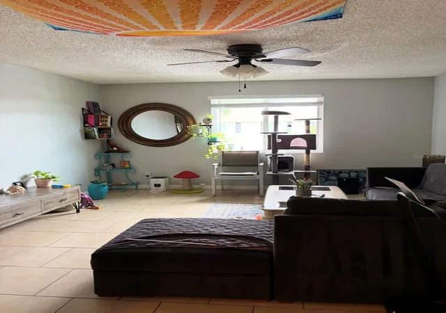 Listing Photo 5 - Condo for sale in building located at 245 Red Maple Pl, BRANDON, FL 33510