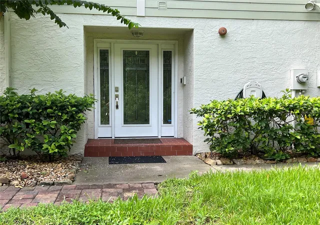 Photo 2 of Townhouse for sale at 1383 Curlew Rd, Dunedin, FL 34698 | MLS# TB8534308 | Listing updated on 2026-09-16