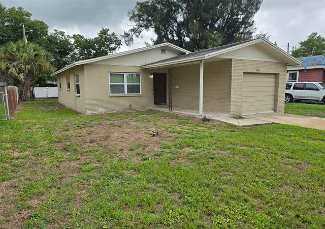 Photo 2 of Sale Pending at 4542 21st Avenue S, Saint Petersburg, FL 33711 | MLS# TB8534431 | Listing updated on 2026-10-15