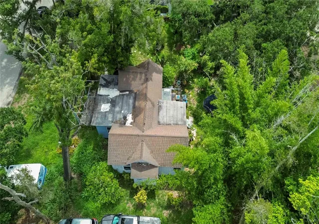 Photo 3 of Single family home for sale at 2126 Olentary St, Sarasota, FL 34231 | MLS# A4701651 | Listing updated on 2026-09-18