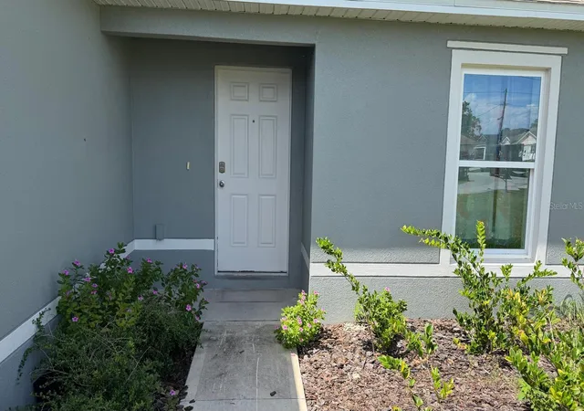Photo 2 of Single family home for sale at 1623 Redfin Dr, Kissimmee, FL 34759 | MLS# S5154791 | Listing updated on 2026-09-18