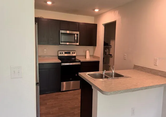 Photo 4 of Single family home for sale at 1623 Redfin Dr, Kissimmee, FL 34759 | MLS# S5154791 | Listing updated on 2026-09-18