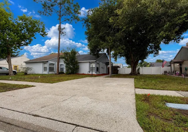 Photo 1 of Single family home for sale at 7705 Citronella Ct, Tampa, FL 33625 | MLS# W7888198 | Listing updated on 2026-09-09