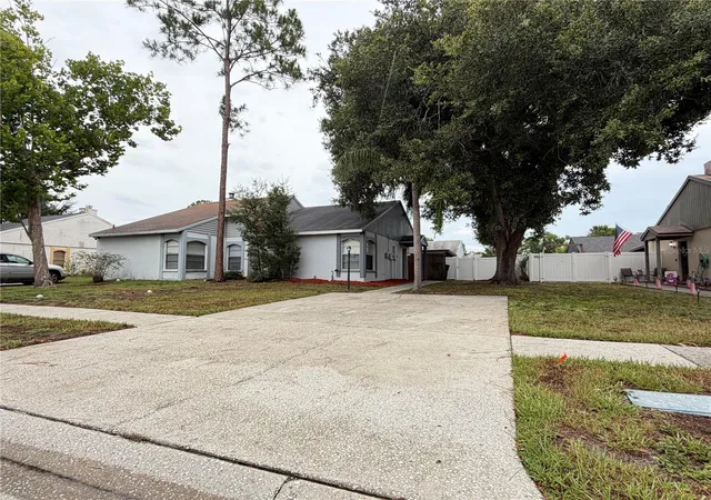 Photo 2 of Single family home for sale at 7705 Citronella Ct, Tampa, FL 33625 | MLS# W7888198 | Listing updated on 2026-09-09
