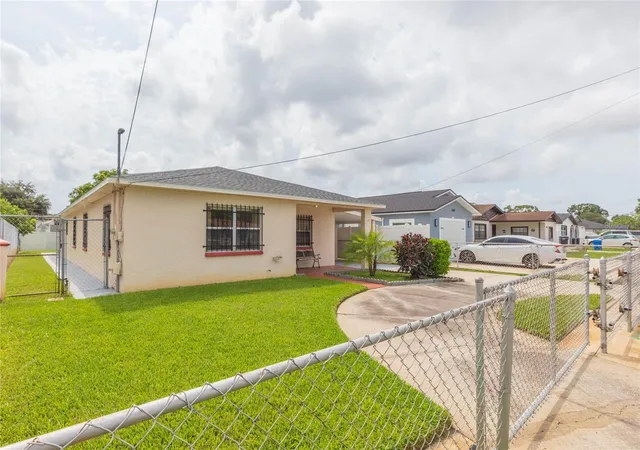 Photo 3 of Single family home for sale at 6611 N Clark Ave, Tampa, FL 33614 | MLS# TB8535528 | Listing updated on 2026-09-08