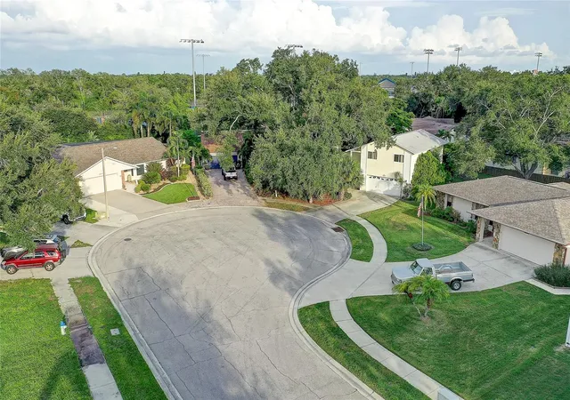 Photo 3 of Single family home for sale at 4505 33rd Ave W, Bradenton, FL 34209 | MLS# A4702028 | Listing updated on 2026-09-23