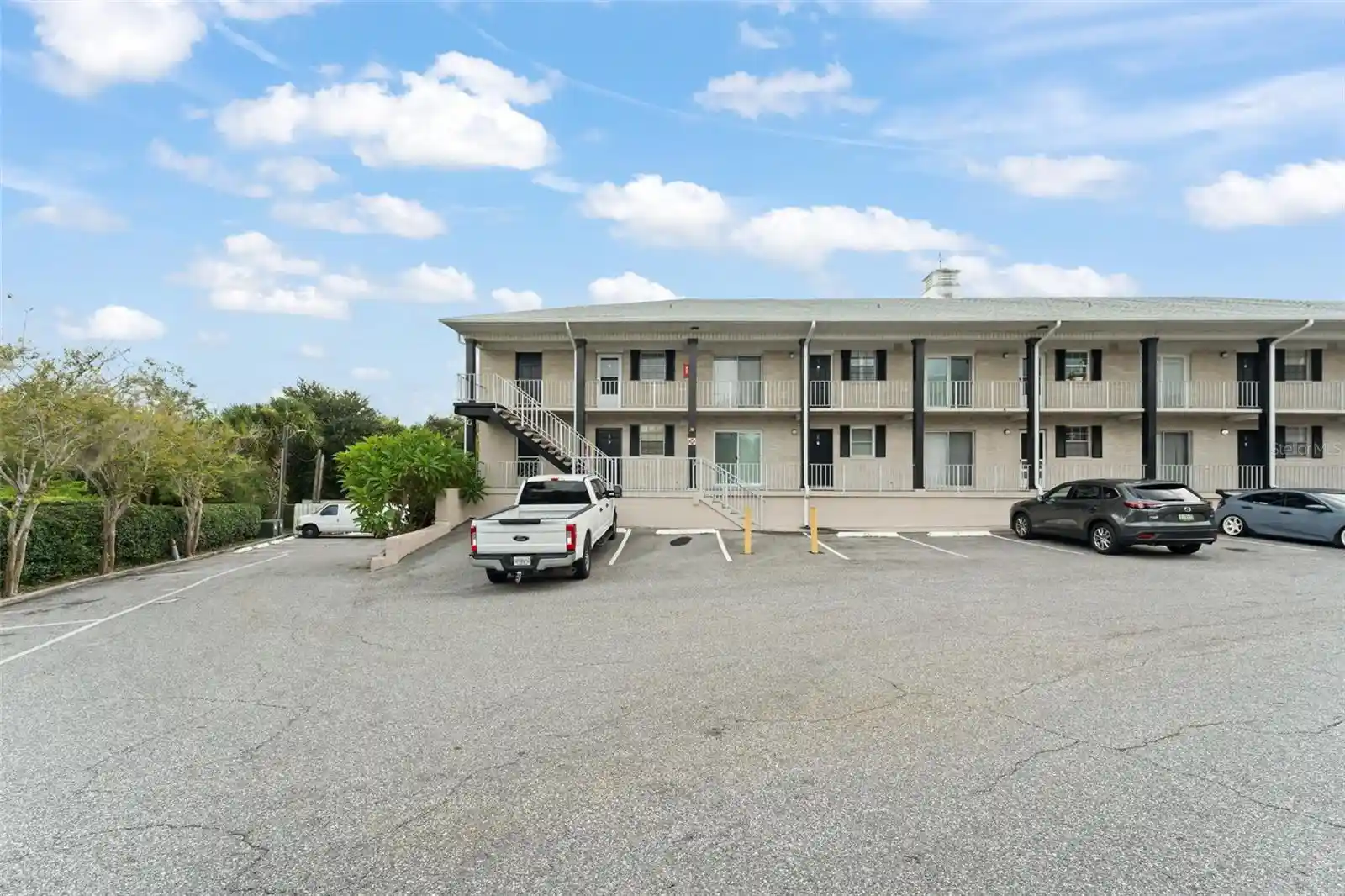 Listing Photo 1 - Condo for sale in 1250 S Denning Dr located at 1250 S Denning Dr, Winter Park, FL 32789 - Unit #Unit 233