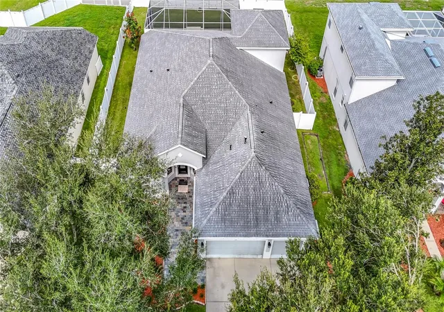 Photo 4 of Single family home for sale at 220 Ronja Ln, Valrico, FL 33594 | MLS# TB8536395 | Listing updated on 2026-10-06