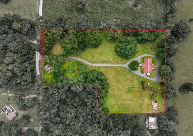 Photo 4 of Single family home for sale at 690 SW 165th Street, Ocala, FL 34473 | MLS# OM729959 | Listing updated on 2026-10-07