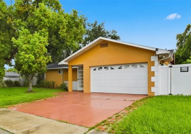 Photo 2 of Single family home for sale at 11351 130th Avenue, Largo, FL 33778 | MLS# TB8536936 | Listing updated on 2026-09-08
